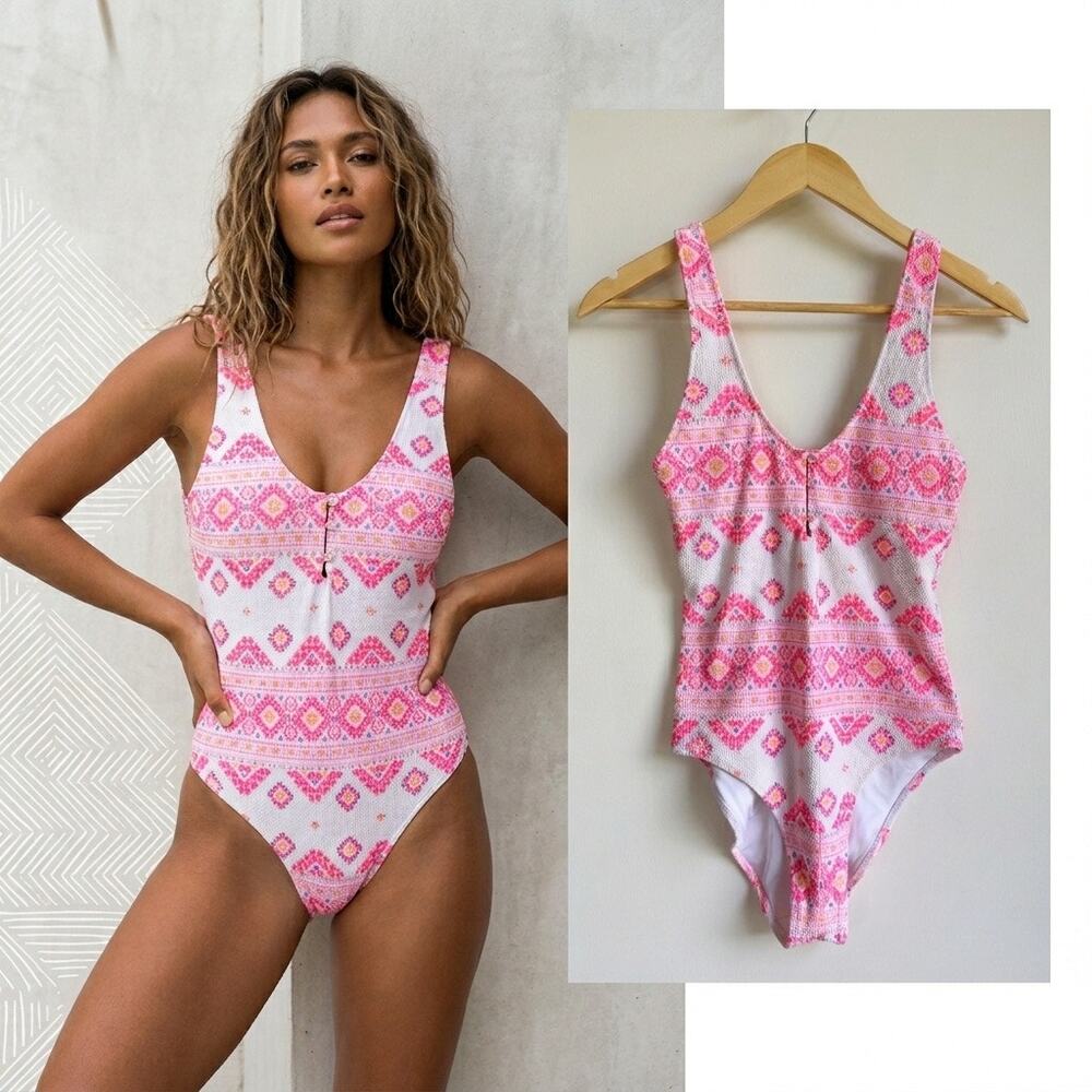 Aerie Aztec One Piece Swimsuit Small Pink White Geometric Textured Boho Bathing